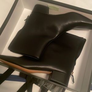 J.Crew soft leather boot size 9 1/2 amazing condition brand new